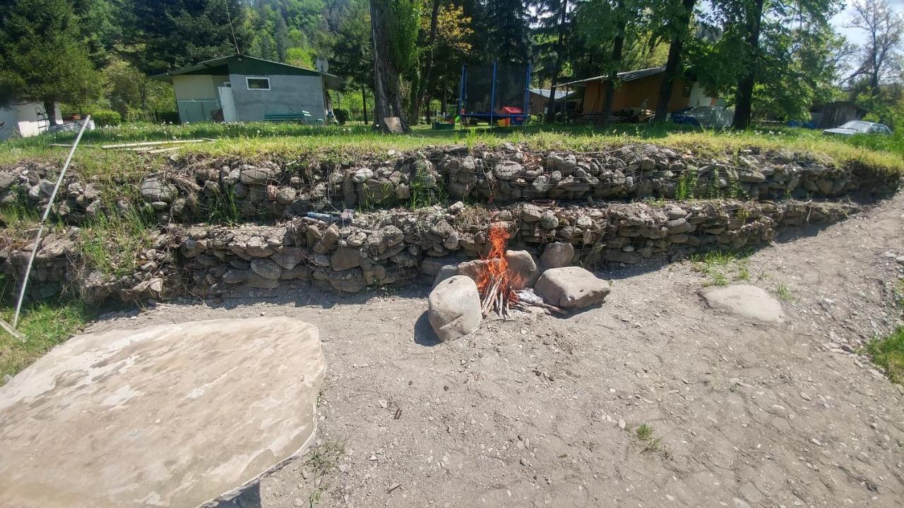 Къща за гости Дъга Cherni Osum Экстерьер фото