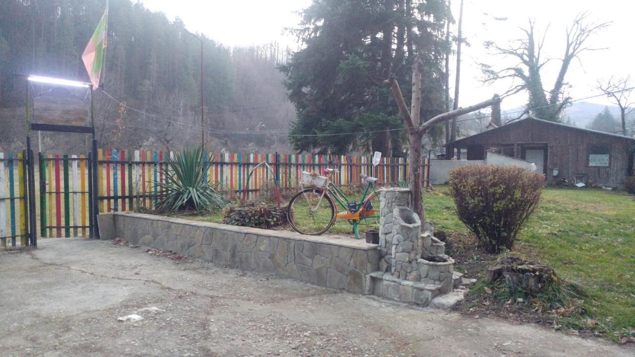 Къща за гости Дъга Cherni Osum Экстерьер фото